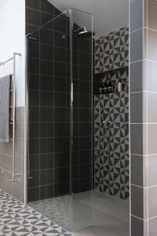 Black Bathroom Tiles from C.P. Hart