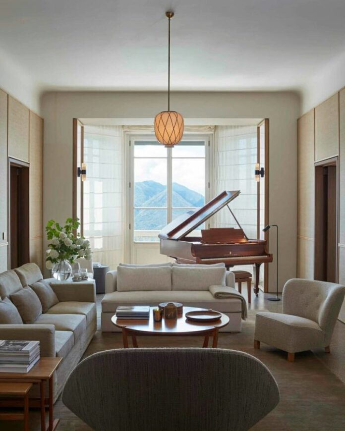 Beautiful Villa With Exceptional Views Over The Northern Italian Lake Como
