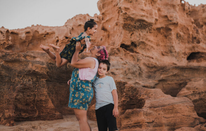 Photographer, Storyteller + Solo Parent Bobbi Lockyer On The Importance Of Birthing On Country