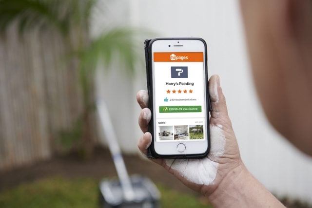 Australia’s first COVID-19 vaccination badge for tradies is now live