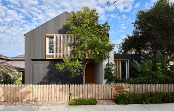 A Cottesloe Family Home That Revolves Around The Sun