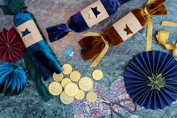 DIY: Reusable Hanukkah Crackers
