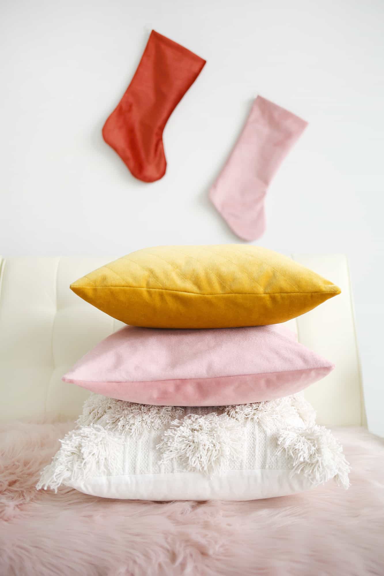 Quilted Velvet Pillow Tutorial