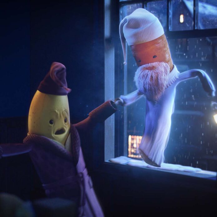 ebanana scrooge and kevin the carrot in aldi christmas advert 2021