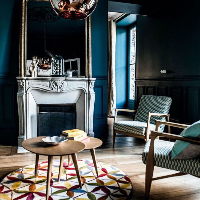 Bring in Parisian Style