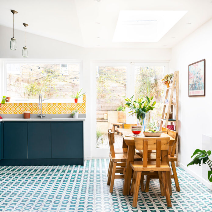 kitchen extension with dining area 