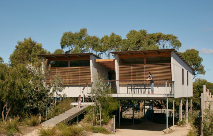 An Elevated 100sqm Beach Shack That Champions Passive Design