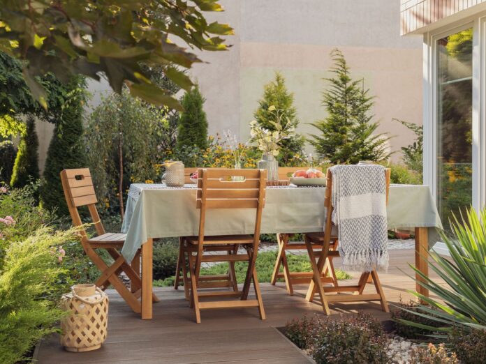 Floating deck with a set table 