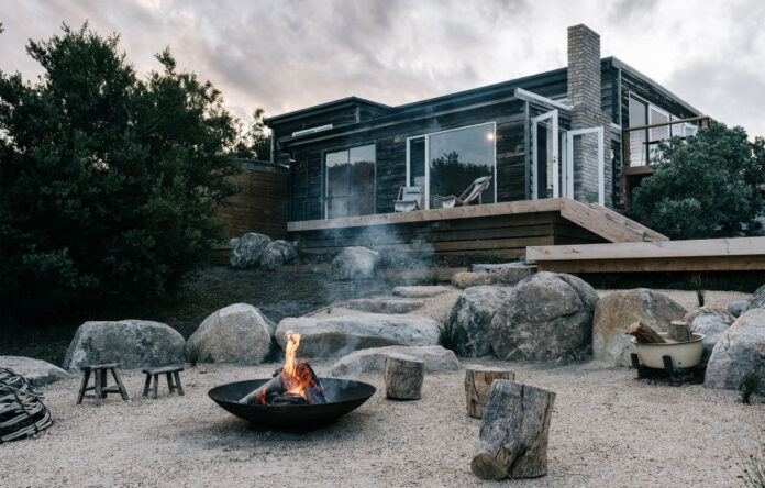 A Charming Beach Shack On The Edge Of The Tasman Sea