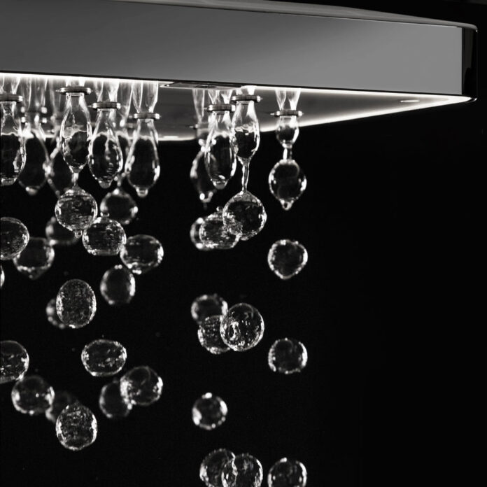 Contemporary shower with bubblespa droplets