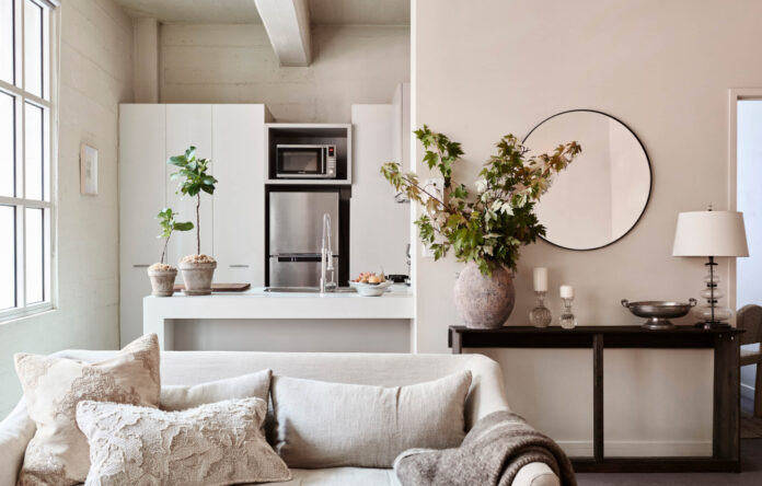 This Rustic Melbourne Apartment Is A Zen Retreat From Inner-City Life