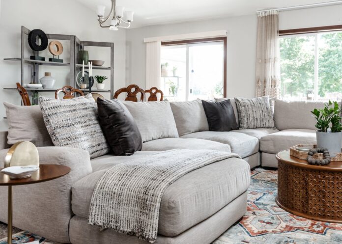 How Lea Created A Warm & Inviting Living Room For Her Neighbor’s Multi-Generational Home