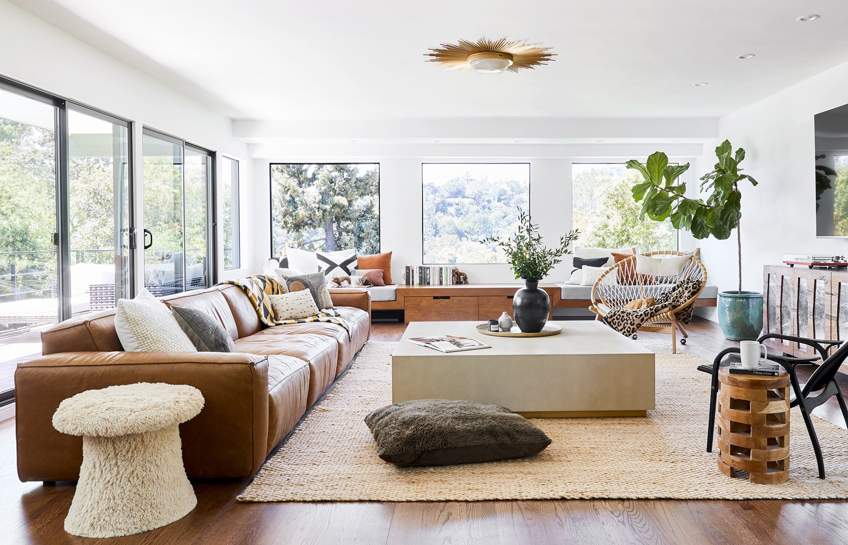 Tour This Electic Midcentury Modern House Designed by ASOM Home + 10 Approachable Design Tricks Anyone Can Do