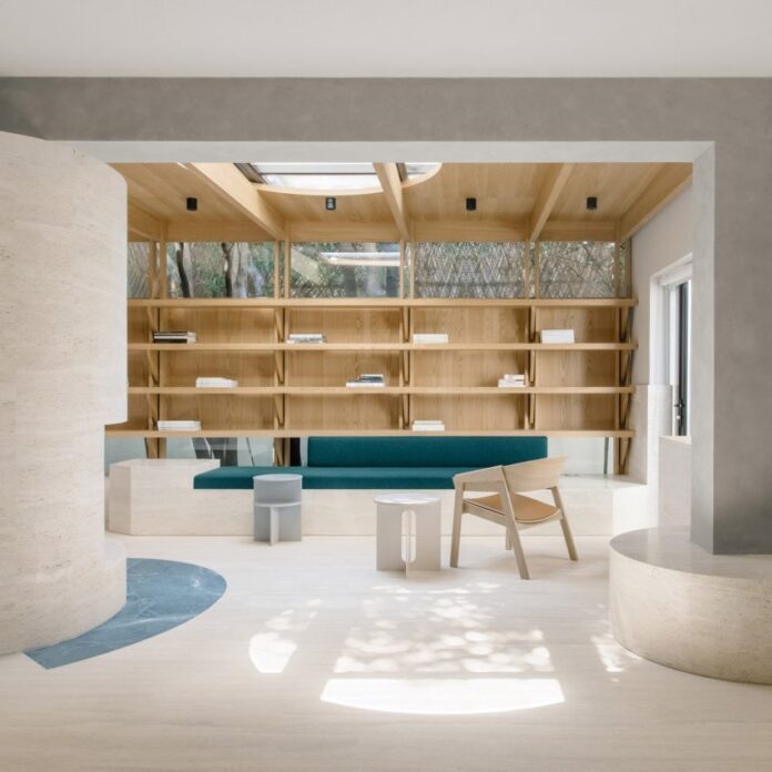 Private reading room