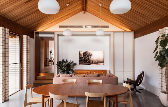 A Considered Reworking Of A Mid-Century ‘Lowline’ Home