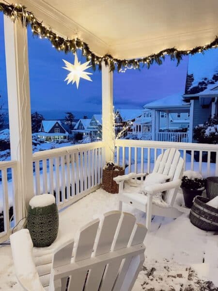 The Tradition of the Moravian Stars on our Porch (4 Reasons Why We Love Them!)