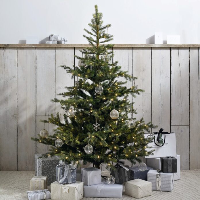 The White Company's best-selling Christmas tree is reduced by 20% this weekend only