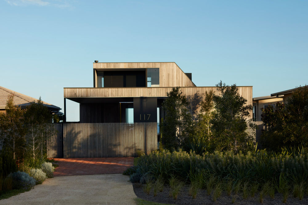 A Sensitively Built Coastal Garden, Designed To Look ‘Untouched’