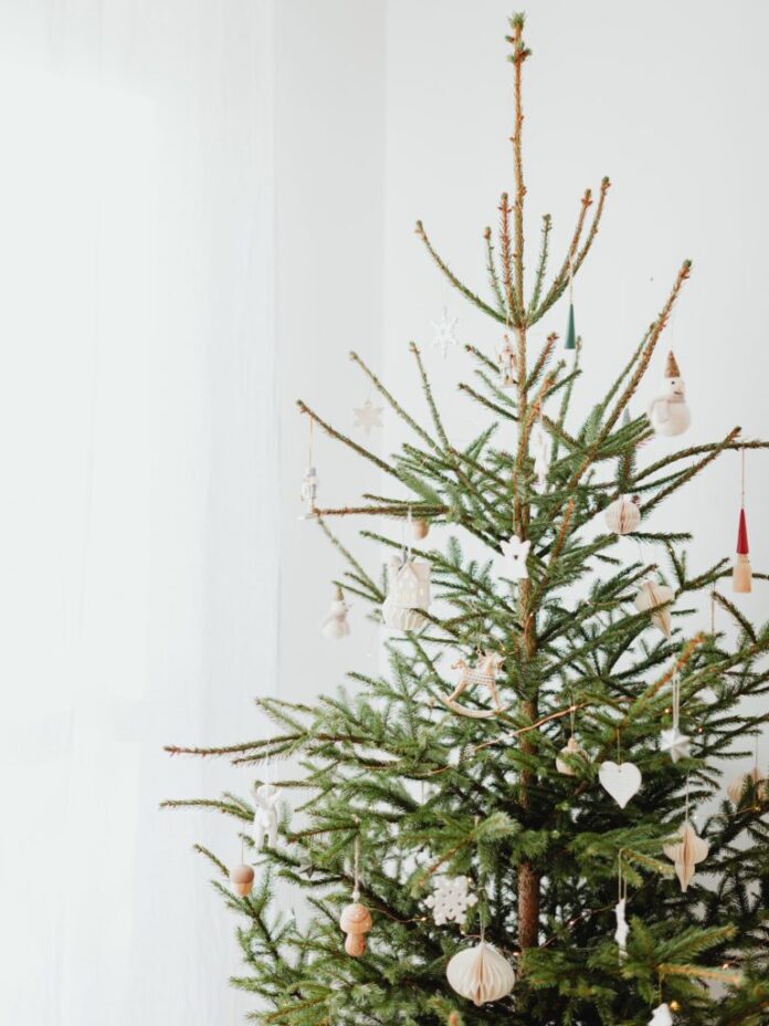 30 Simple Moments to Remember this Season