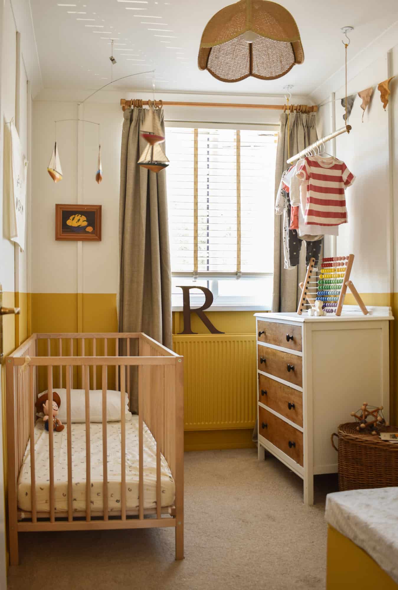 DIY Hanging Clothes Rail