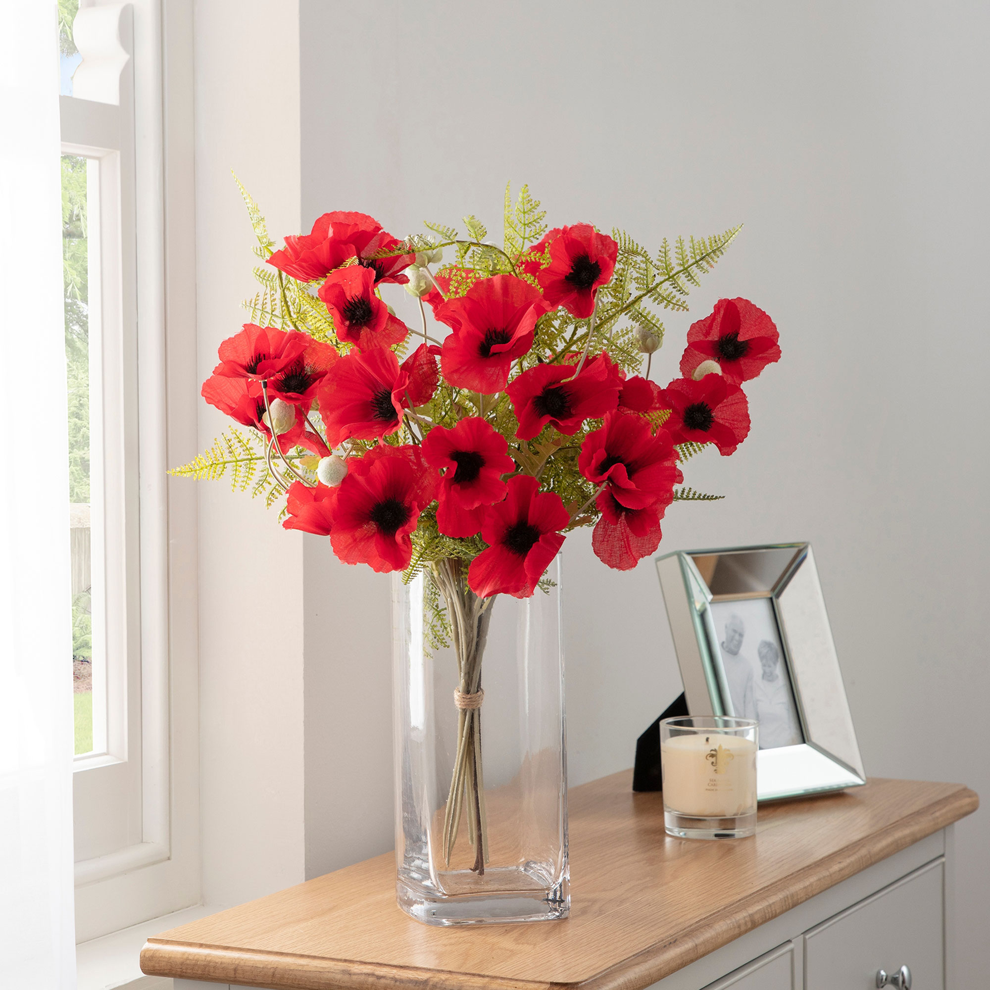 Shoppers are loving these £1.50 poppies from Dunelm