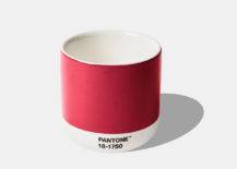 pantone mug viva magenta