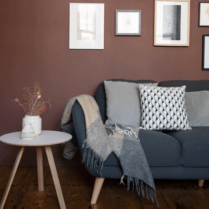 The Repair Shop's Sonnaz Nooranvary's quick tip to instantly update an old sofa