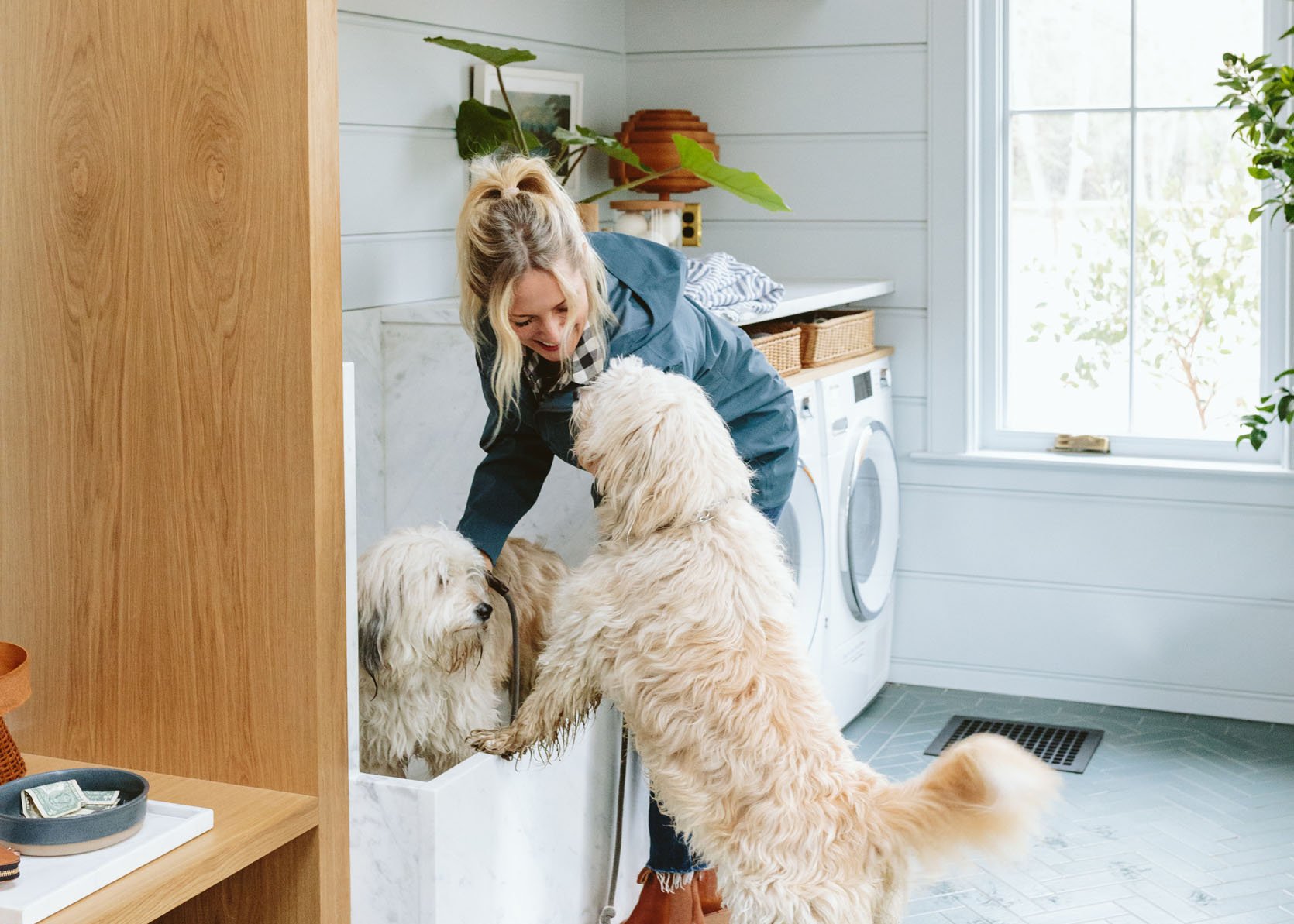 The Mudroom Dog Washing Station: Measurements, How It’s Working + Some Practical Dog Products