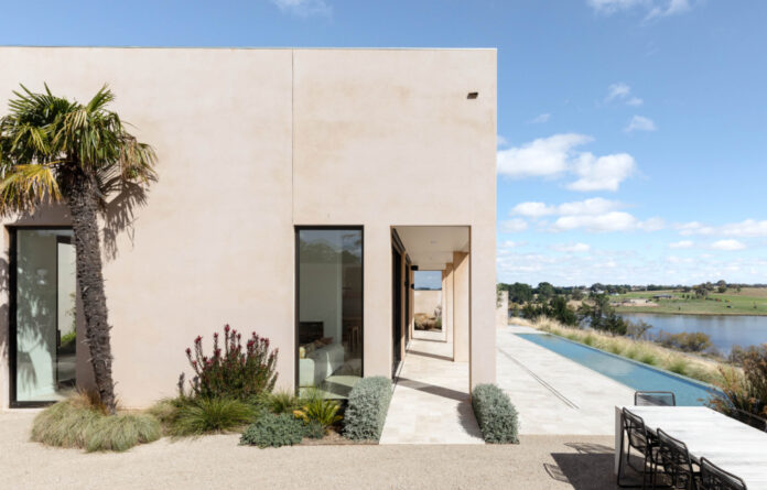 Jumbled Founder Pip Brett’s Breathtaking Family Villa in Orange