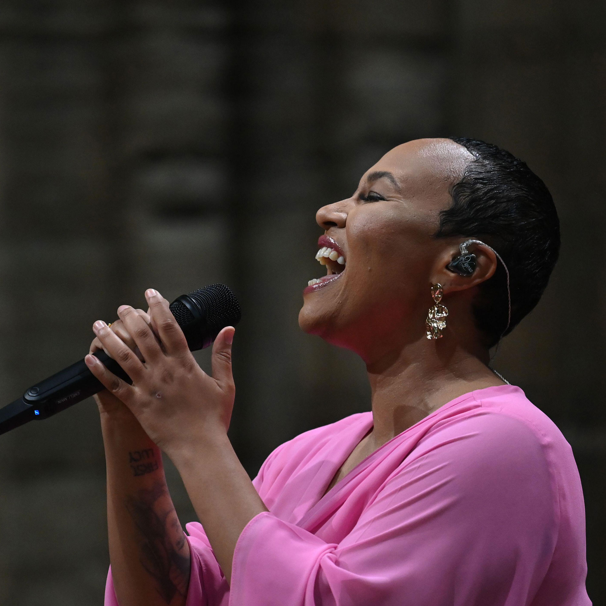 Home Truths with Emeli Sandé - and why she's always on Christmas Day dishwashing duty