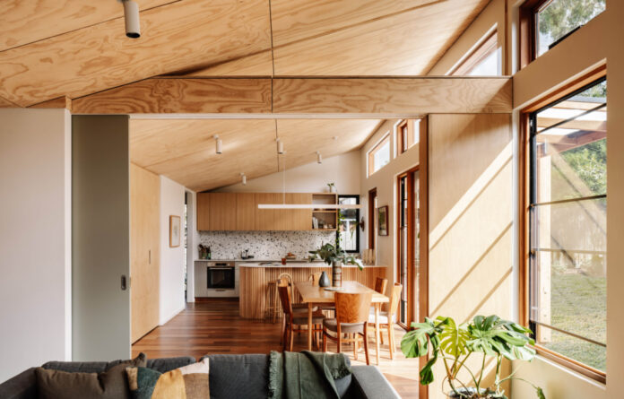 A Cosy Melbourne Family Home Designed To ‘Catch’ The Sun