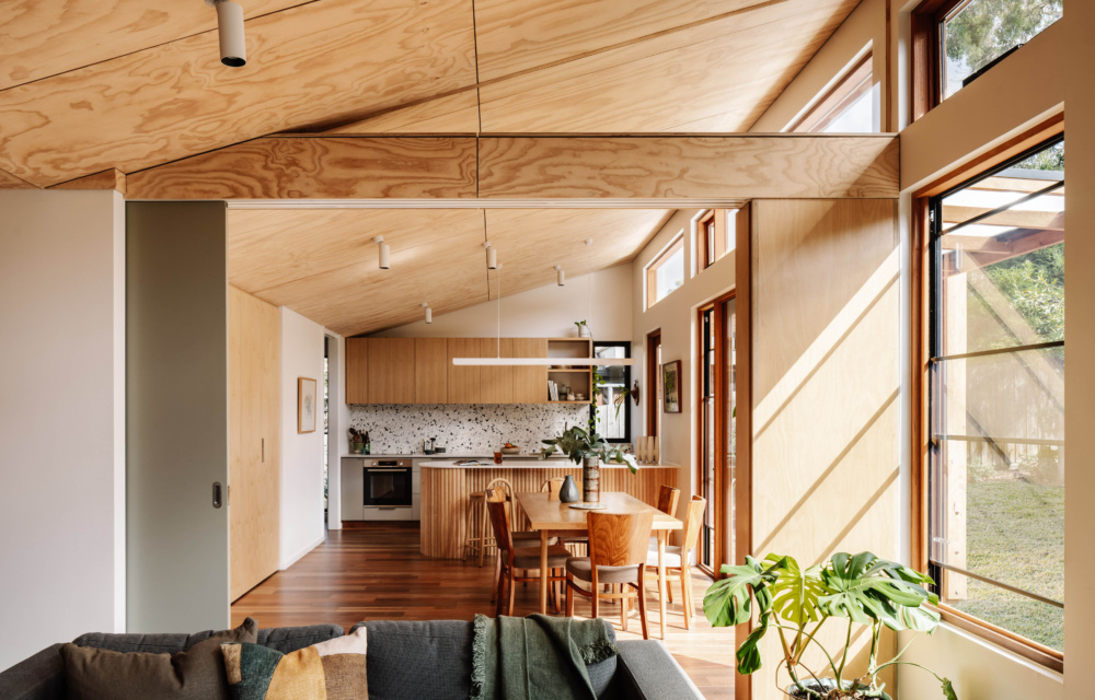A Cosy Melbourne Family Home Designed To ‘Catch’ The Sun