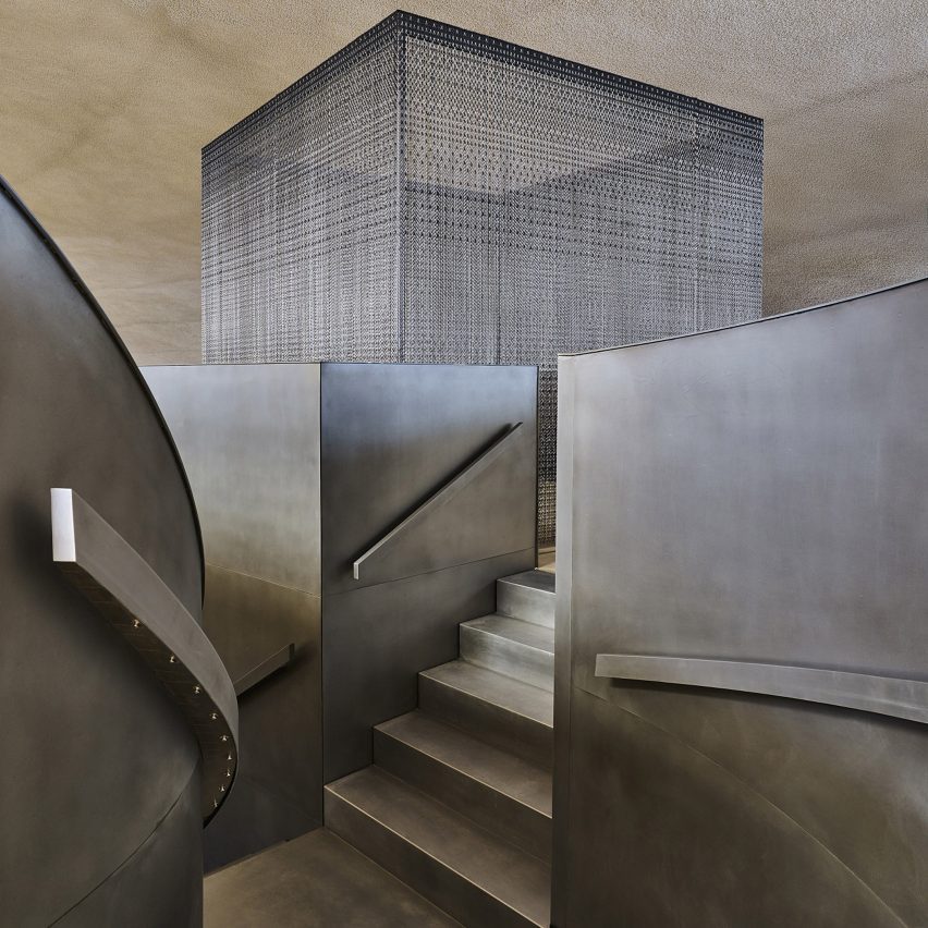 Abu Dhabi government office by Agata Kurzela Studio