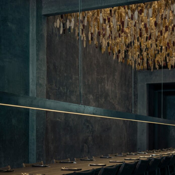 Xokol restaurant by ODAmx and Rubén Valdez celebrates "collective ritual" of eating