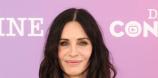 Courteney Cox's invisible kitchen is the perfect solution to easily keeping a clutter-free cooking space