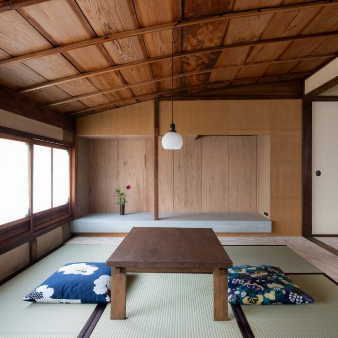 Dining room of Kawamichiya Dining room of Kosho-An restaurant in Kyoto by Td-Atelier and Endo Shorijo Design