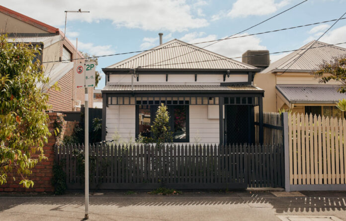 How To Save Energy In A First-Home Buyers’ Brunswick Cottage