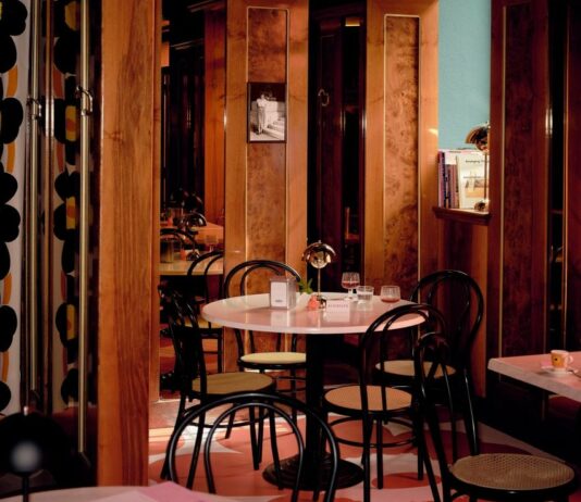 Bar Unikko by Marimekko